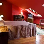 La Regia 3*