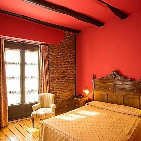 La Regia Hotel 3*
