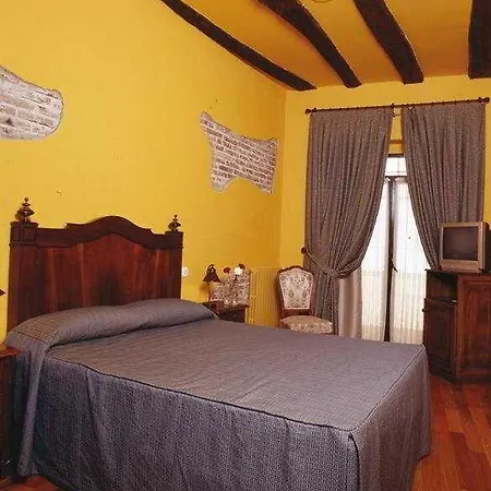 La Regia Szálloda 3*