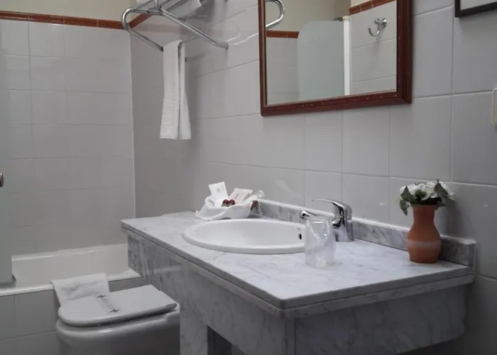 ラ ポサーダ レヒア ホテル レオン