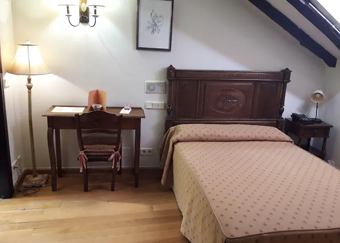 ラ ポサーダ レヒア ホテル